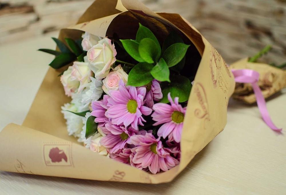 Букет цветов из: Розы и Хризантемы в Раменки