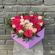 Цветочная композиция из Розы в коробке в Раменки