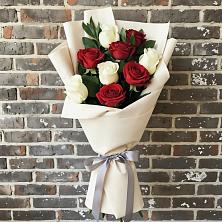 Букет цветов из:  Розы в Раменки