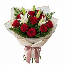 Букет цветов из:  Лилии и Розы в Раменки