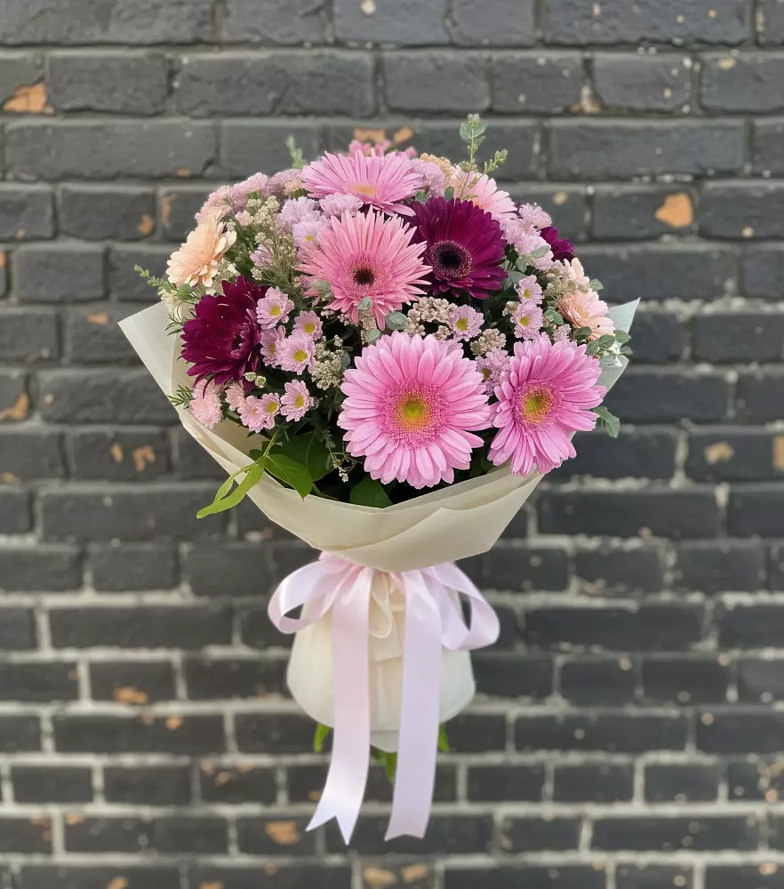Букет цветов из: Герберы и Хризантемы в Раменки