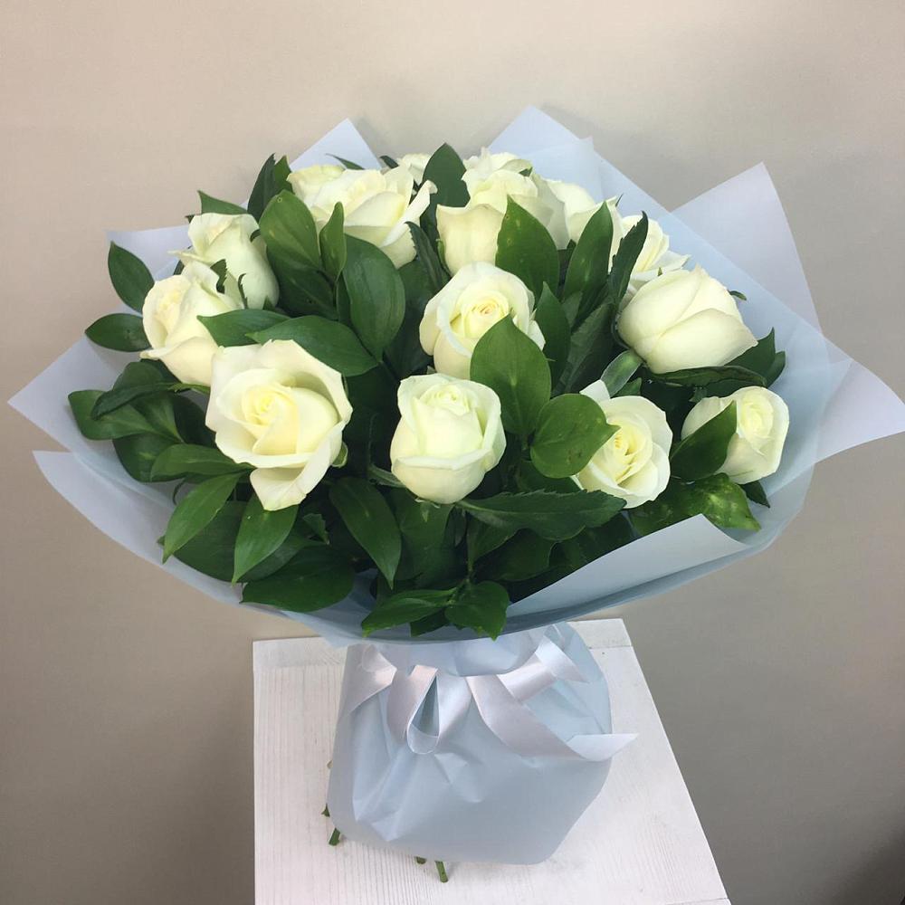 Букет 15 Белых роз Проуд в Раменки