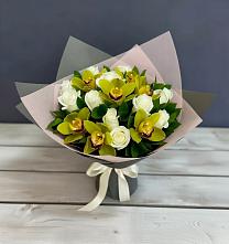 Букет цветов из:  Орхидеи и Розы в Раменки