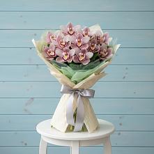 Букет цветов из:  Орхидеи и Розы #REPLACE_PRED# Раменки