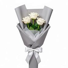 Букет 3 белые розы в Раменки