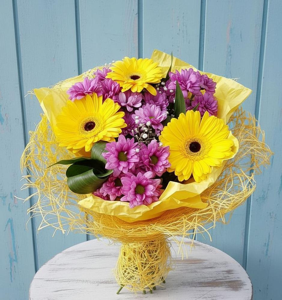 Букет цветов из: Хризантемы и Герберы в Раменки