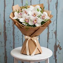 Букет цветов из:  Орхидеи и Розы в Раменки