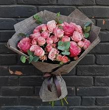Букет цветов из:  Розы в Раменки